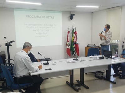 Executivo apresenta LDO para 2021