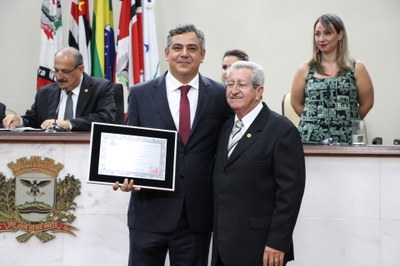 Fábio Gonzaga recebe Título de Cidadão Honorário Rio-pretense