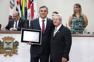 Fábio Gonzaga recebe Título de Cidadão Honorário Rio-pretense