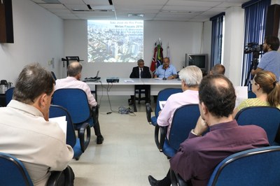 Fazenda apresenta cumprimento das metas fiscais de 2016