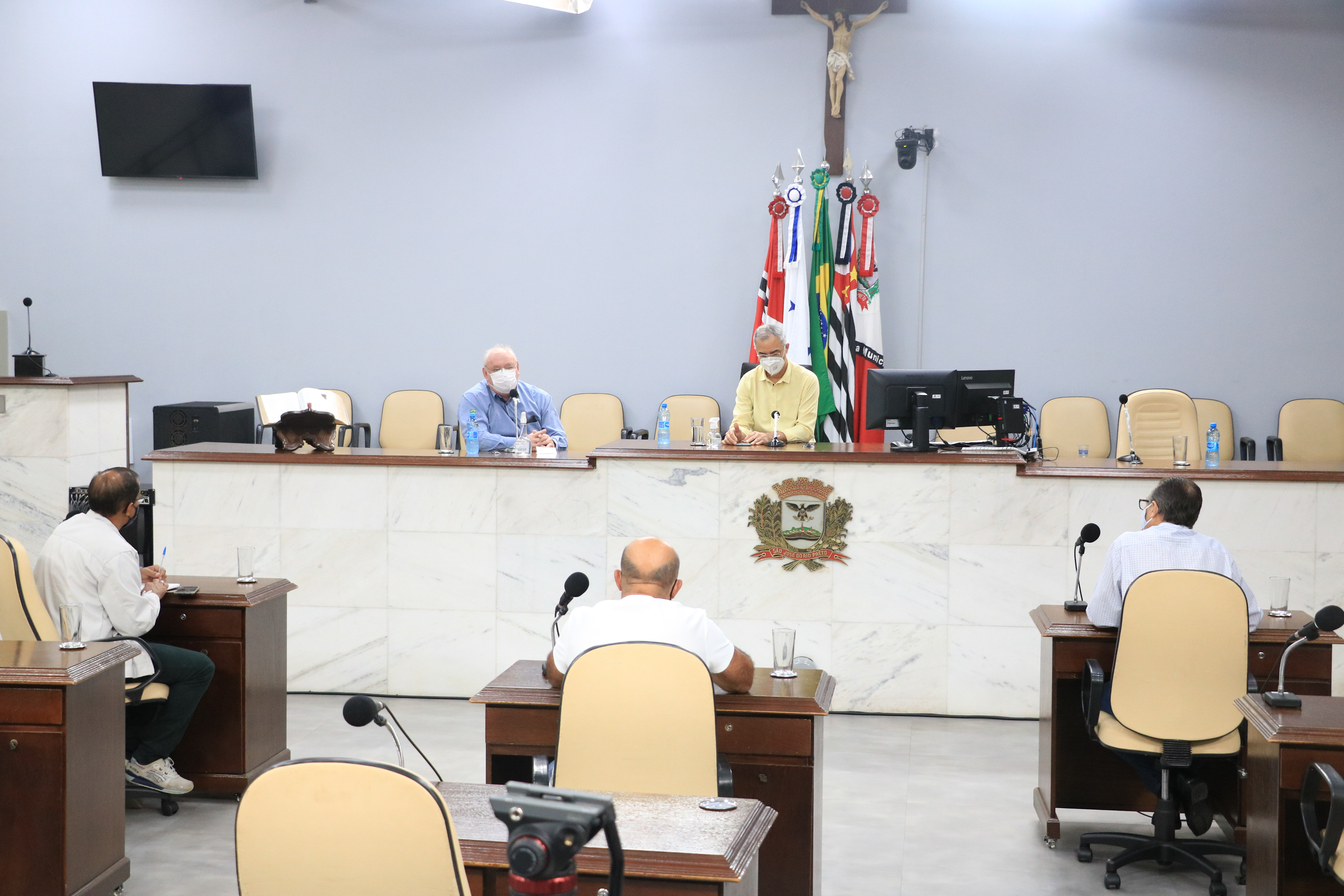 Gerente da CPFL esclarece dúvidas dos vereadores