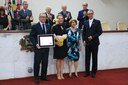 A presidente do Instituto, Fernanda Sansão, recebeu o título Instituto Mudar recebe título de Empresa Cidadã
