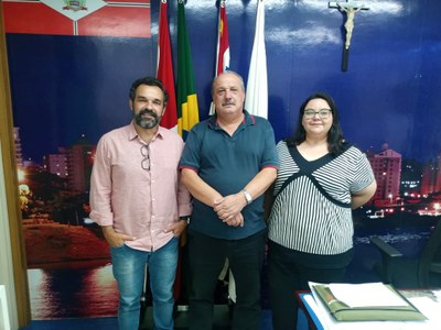 Instituto Soar visita presidência da Câmara