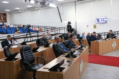 Legislativo aprova nova tabela salarial de agentes comunitários de saúde