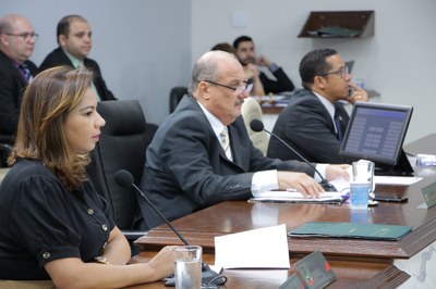 Legislativo aprova sete projetos na 45ª ordinária