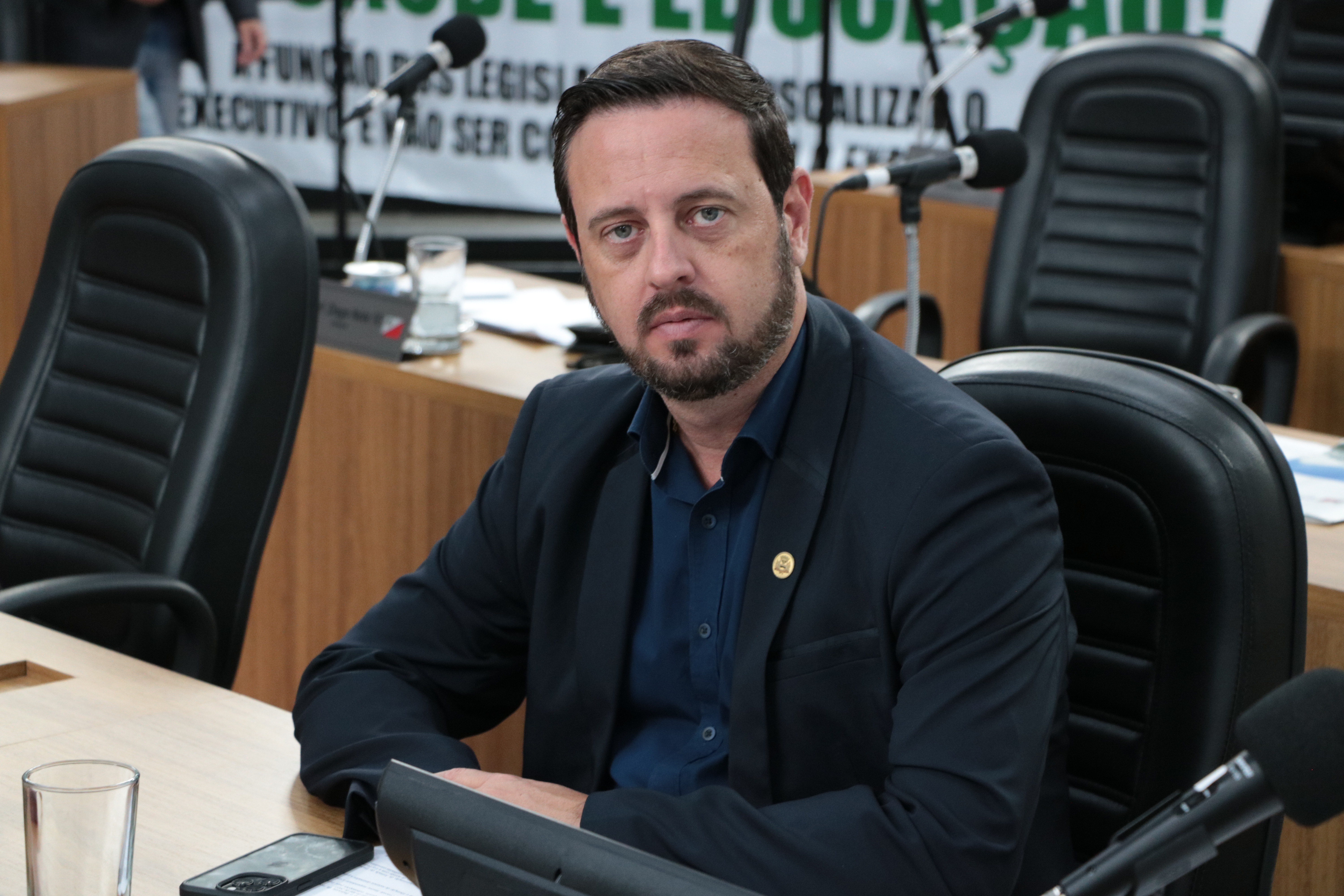 Limites para perímetro urbano e sistema de alerta nas escolas estão na pauta da 18ª sessão