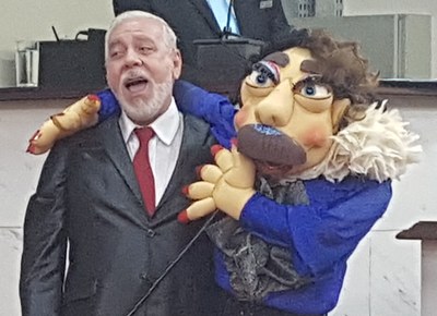 Luiz Carlos Bardari é homenageado na Câmara