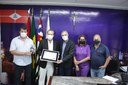 Médico Eleuses Paiva recebe homenagem na Câmara