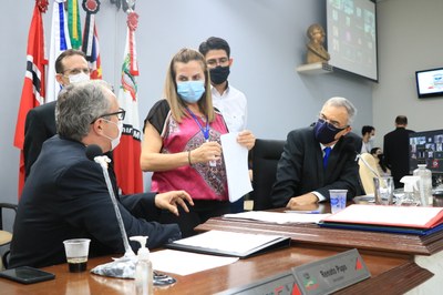 Mesa Diretora divulga novas medidas de combate à Covid-19 
