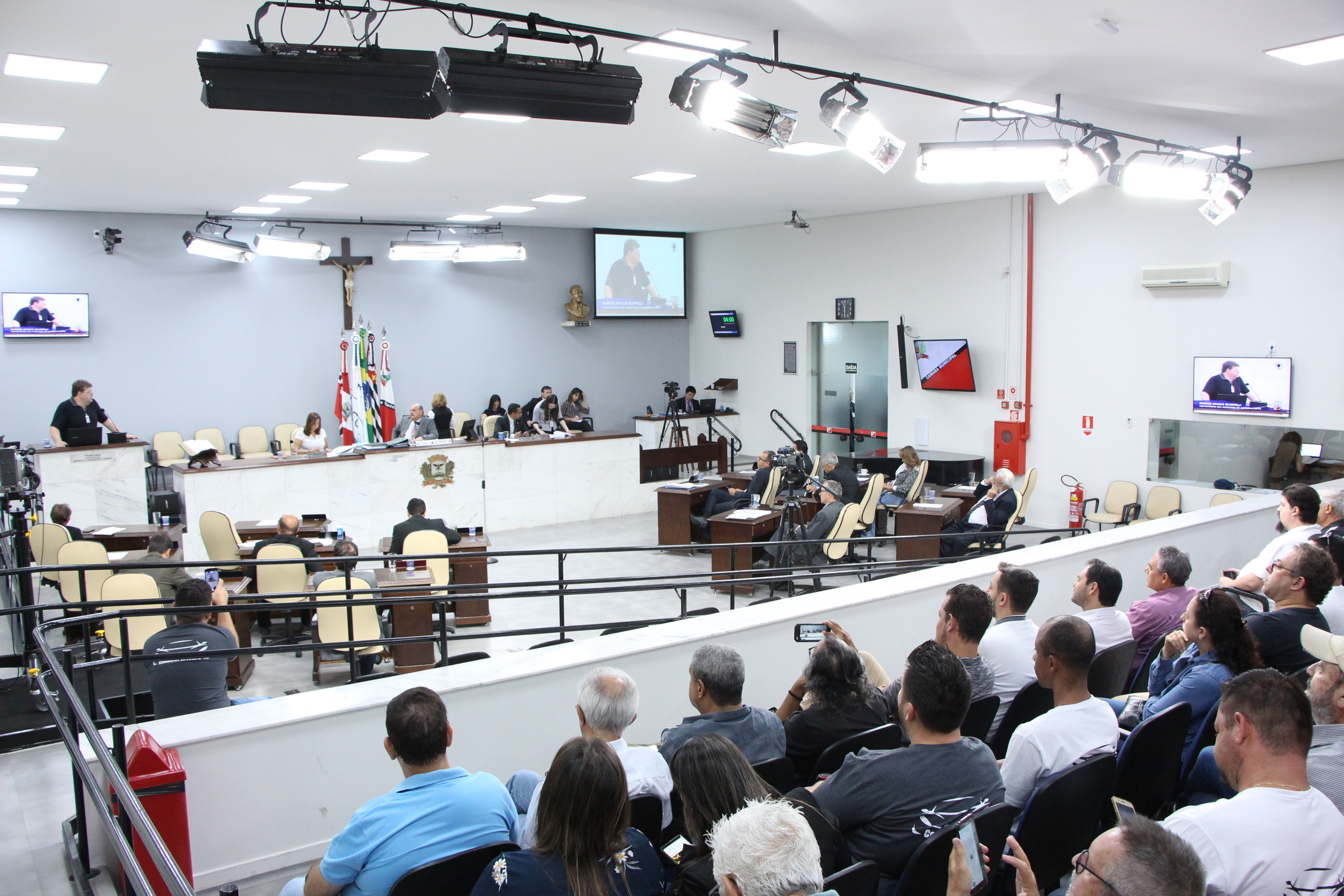 Orçamento 2020 é analisado em sessões extraordinárias