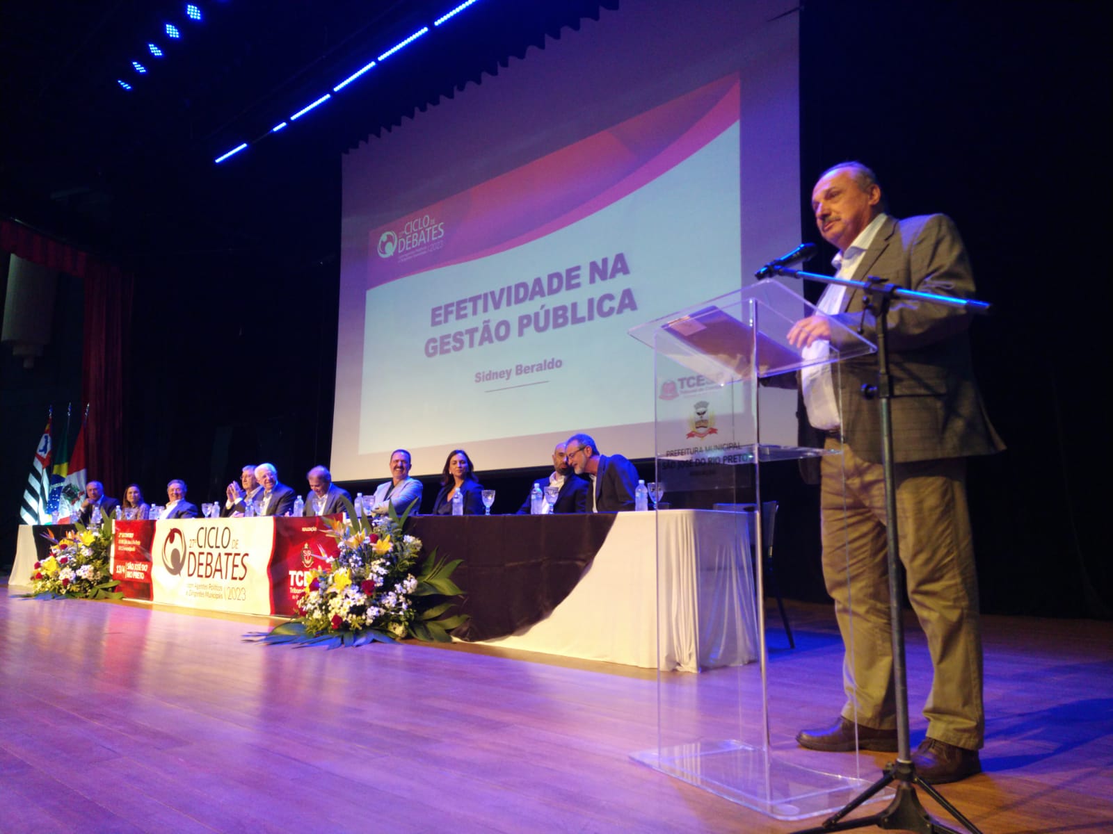Pauléra participa do Ciclo de Debates do Tribunal de Contas do Estado