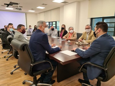 Pedro Roberto e Renato Pupo pedem recursos para Hospital Municipal  