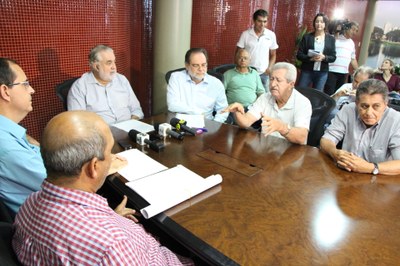 Prefeitura autoriza início das obras na praça Cívica