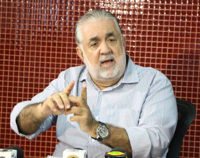 Prefeitura reapresenta lei que pune 'sujões' com multa