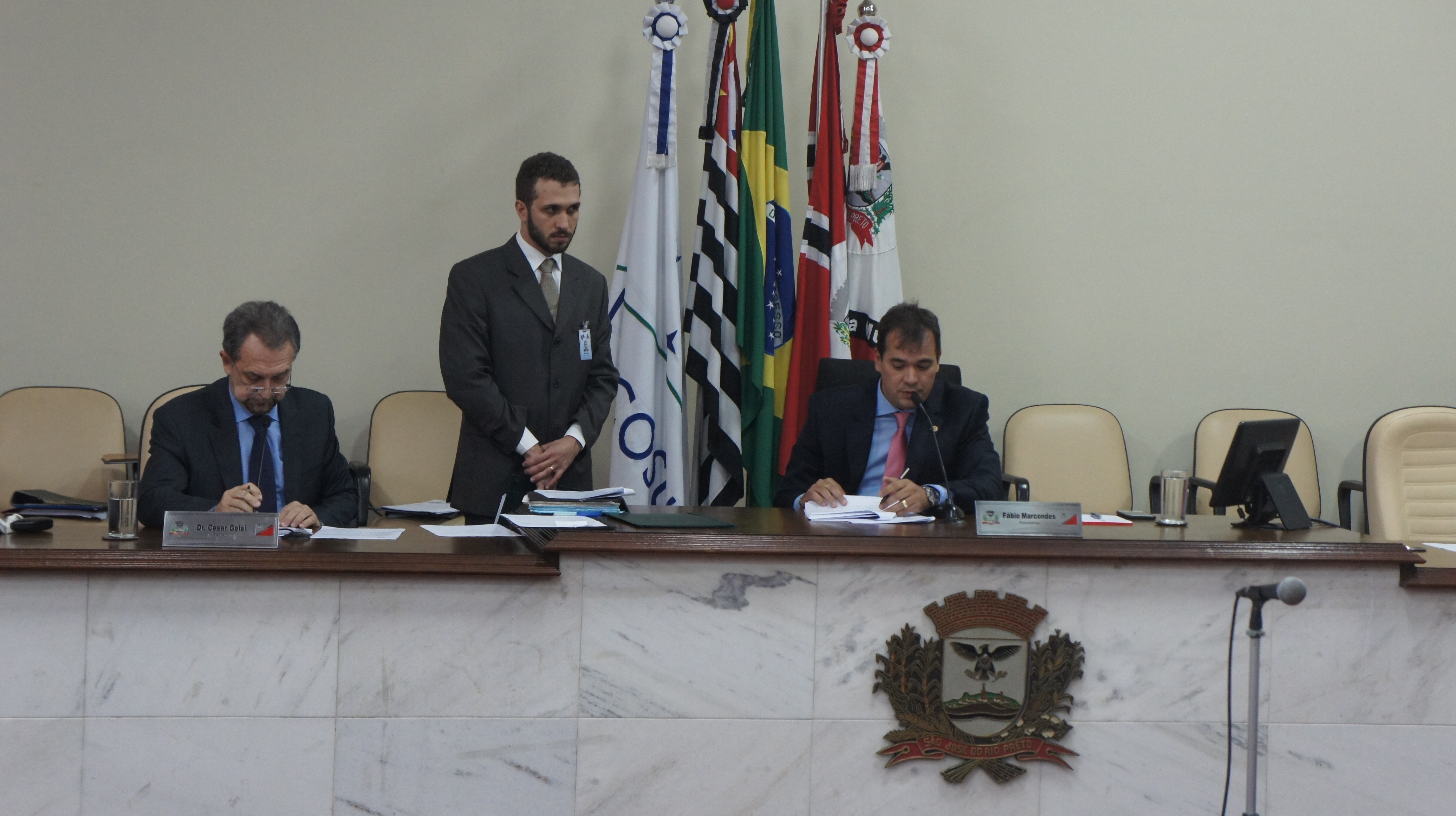 Presidente convoca Sessões Extraordinárias