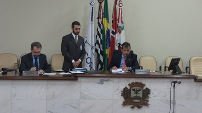 Presidente convoca Sessões Extraordinárias