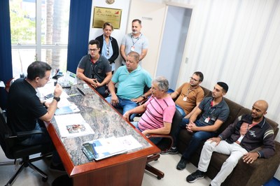 Presidente da Câmara empossa novos membros da Cipa