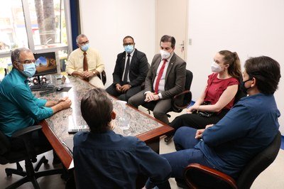 Presidente da OAB visita a Câmara de Rio Preto