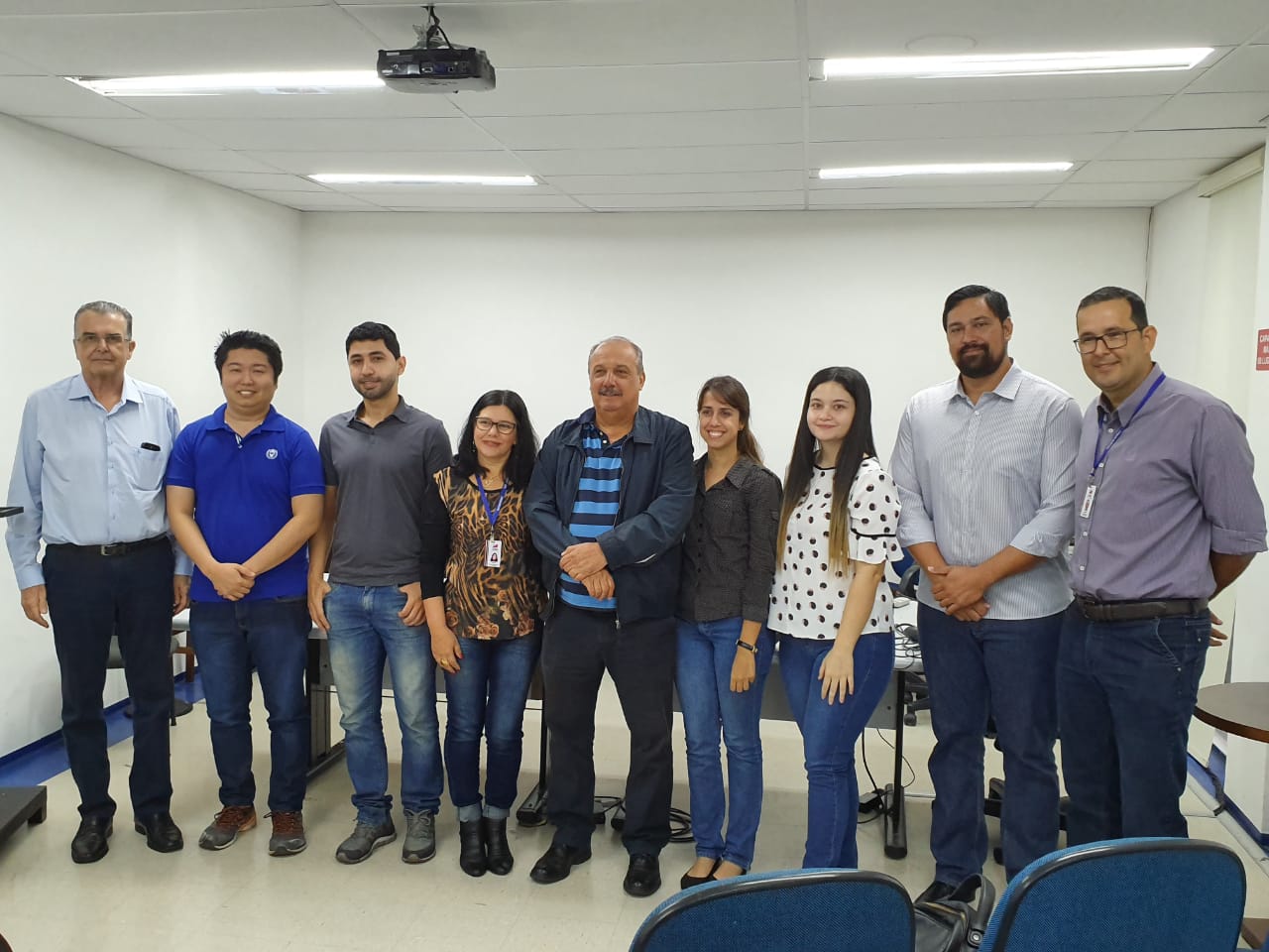 Presidente empossa novos servidores