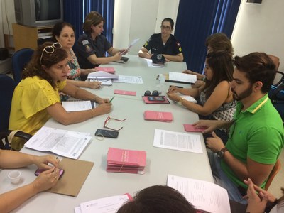 Procuradoria da Mulher debate ações contra a violência