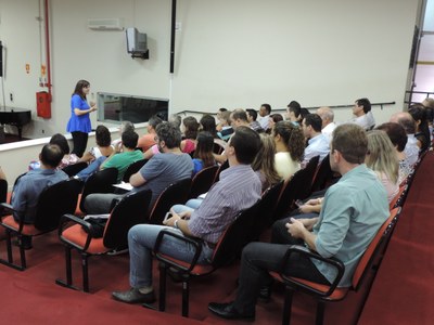 Programa de capacitação aborda o Regimento Interno