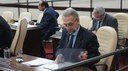 O vereador César Gelsi é autor da propositura Projeto “Calçada Limpa” teve legalidade aprovada
