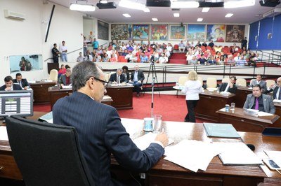 Projeto muda horário das sessões para as 18 horas