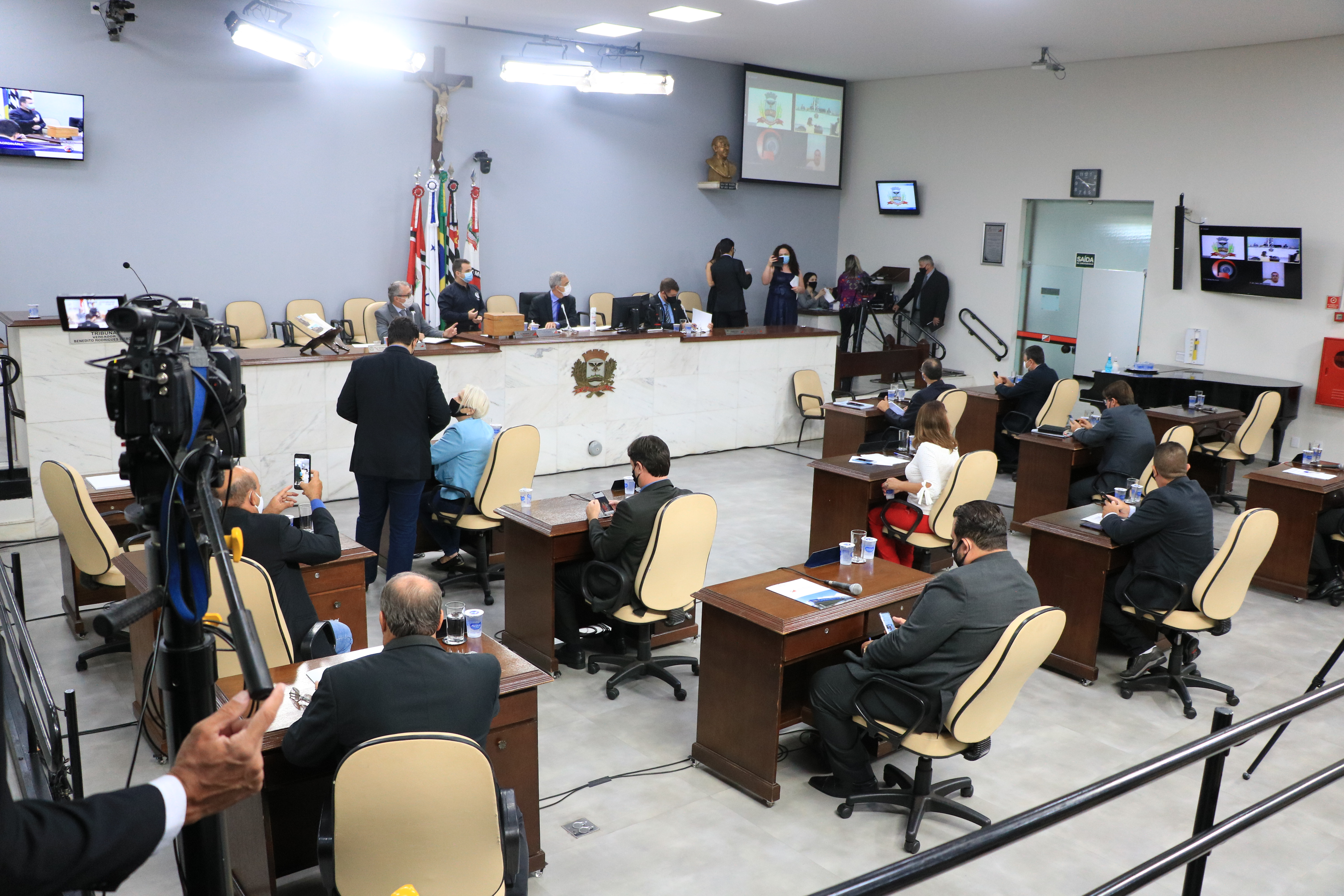 Reunião de líderes discute definição do Conselho de Ética