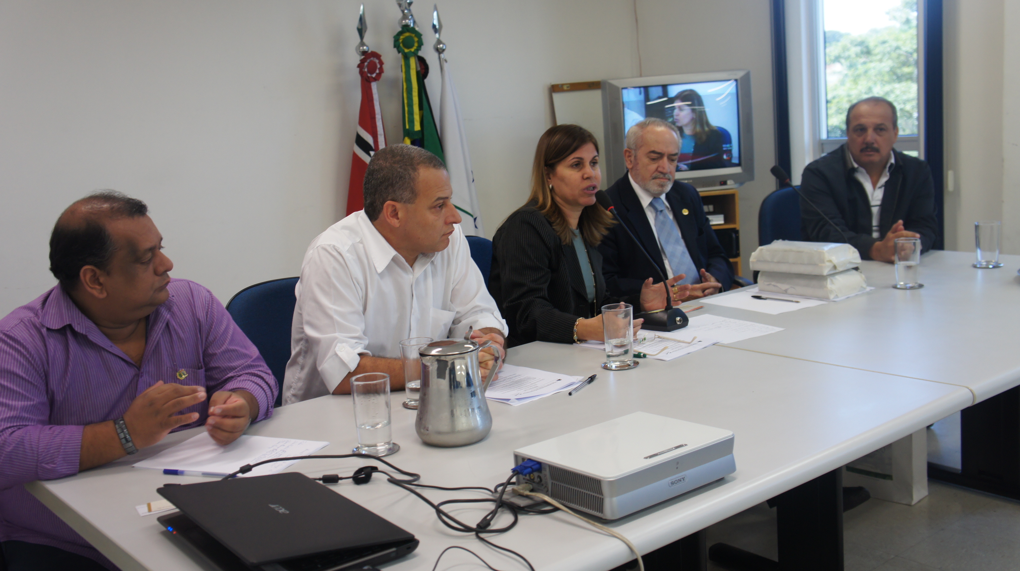 Reunião debate atividades da Escola do Legislativo