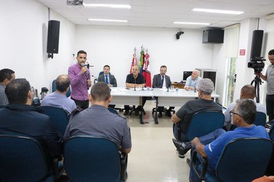 Reunião debate situação de dependentes e internação involuntária