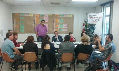 Reunião reforça elaboração do Plano Municipal do Livro e Leitura