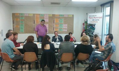 Reunião reforça elaboração do Plano Municipal do Livro e Leitura