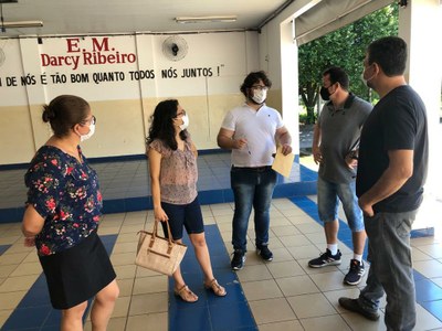 Rillo e Atem fazem vistoria na escola municipal Darcy Ribeiro 