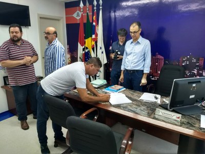 Rossini assume cadeira na Câmara de Rio Preto