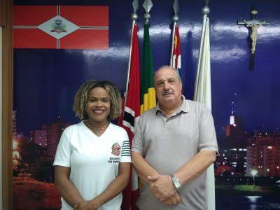 Secretária estadual de Esportes visita a Câmara de Rio Preto