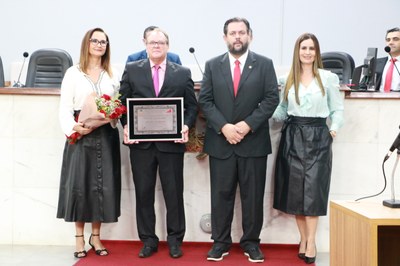 Sessão Solene homenageia o contabilista Alexandre Signorini