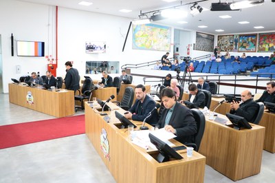 Sessão traz projeto para reduzir barulho de motocicletas