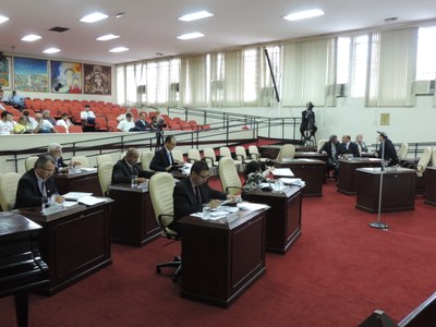 Sessões aprovam cinco proposituras