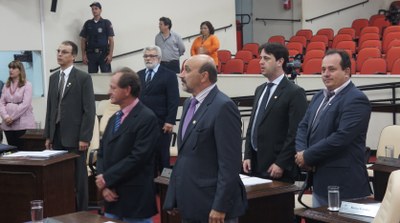 Sessões extraordinárias aprovam dois projetos 