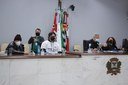Audiência foi presidida por Pedro Roberto, com participação de entidades sindicais Sindicatos e vereadores debatem PEC 32