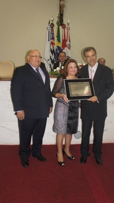 Título de Cidadã Honorária é concedido a Isilda Signoretti