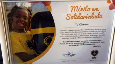 TV Câmara recebe diploma Mérito em Solidariedade