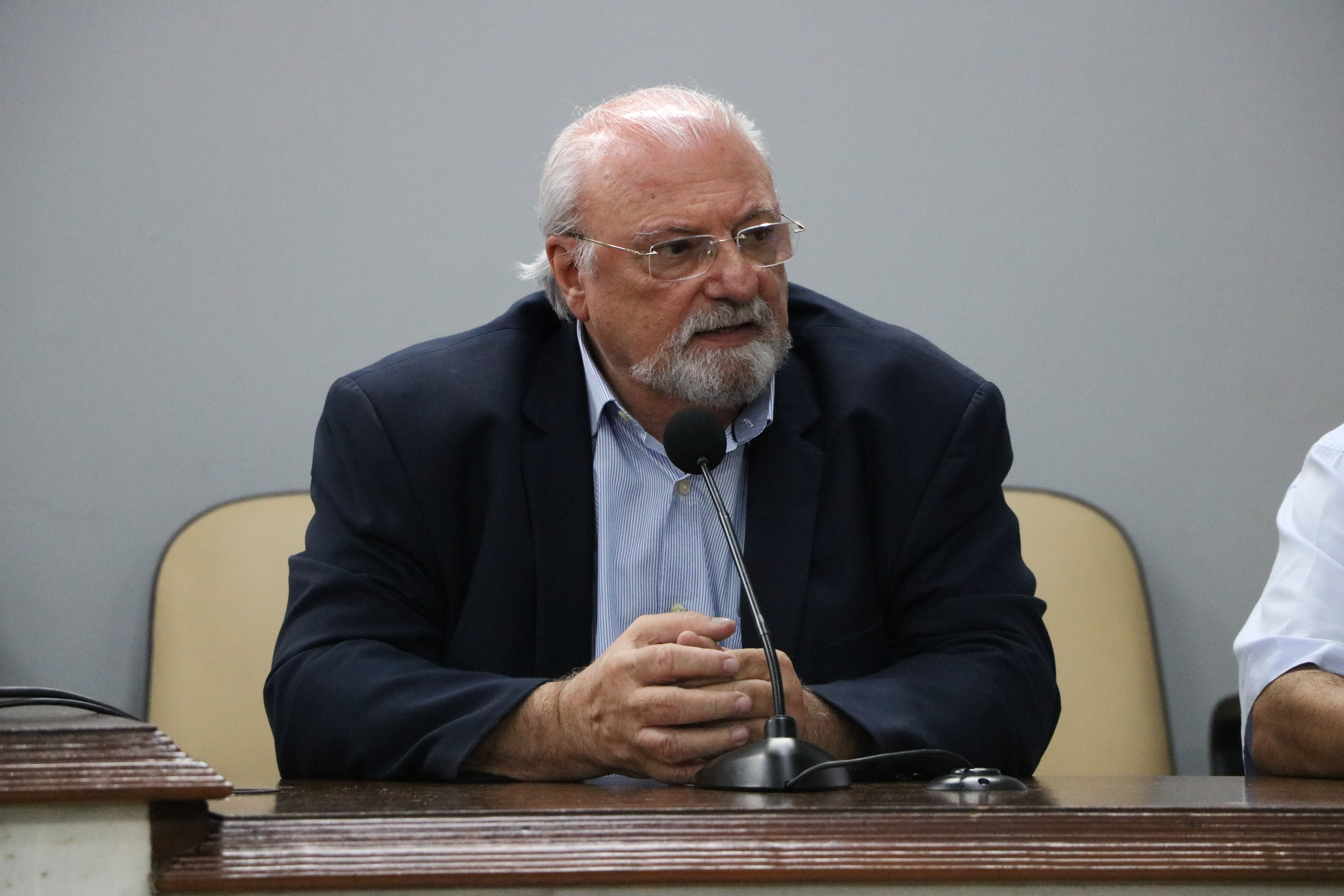 TV Câmara transmite boletins para atualização sobre Covid-19
