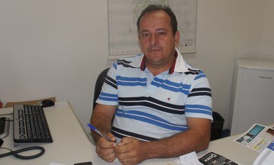 Larranhaga sugere adesivos para identificação das ruas