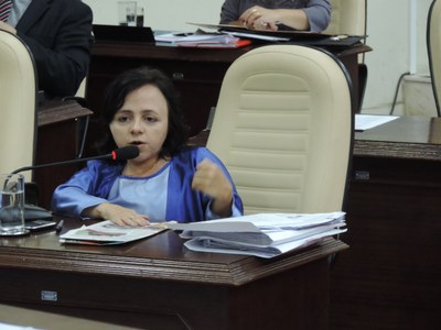 Vereadora propõe cadastro de pessoas com deficiência para vagas de emprego