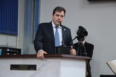 Vereadores analisam criação de comissão para estudar transporte