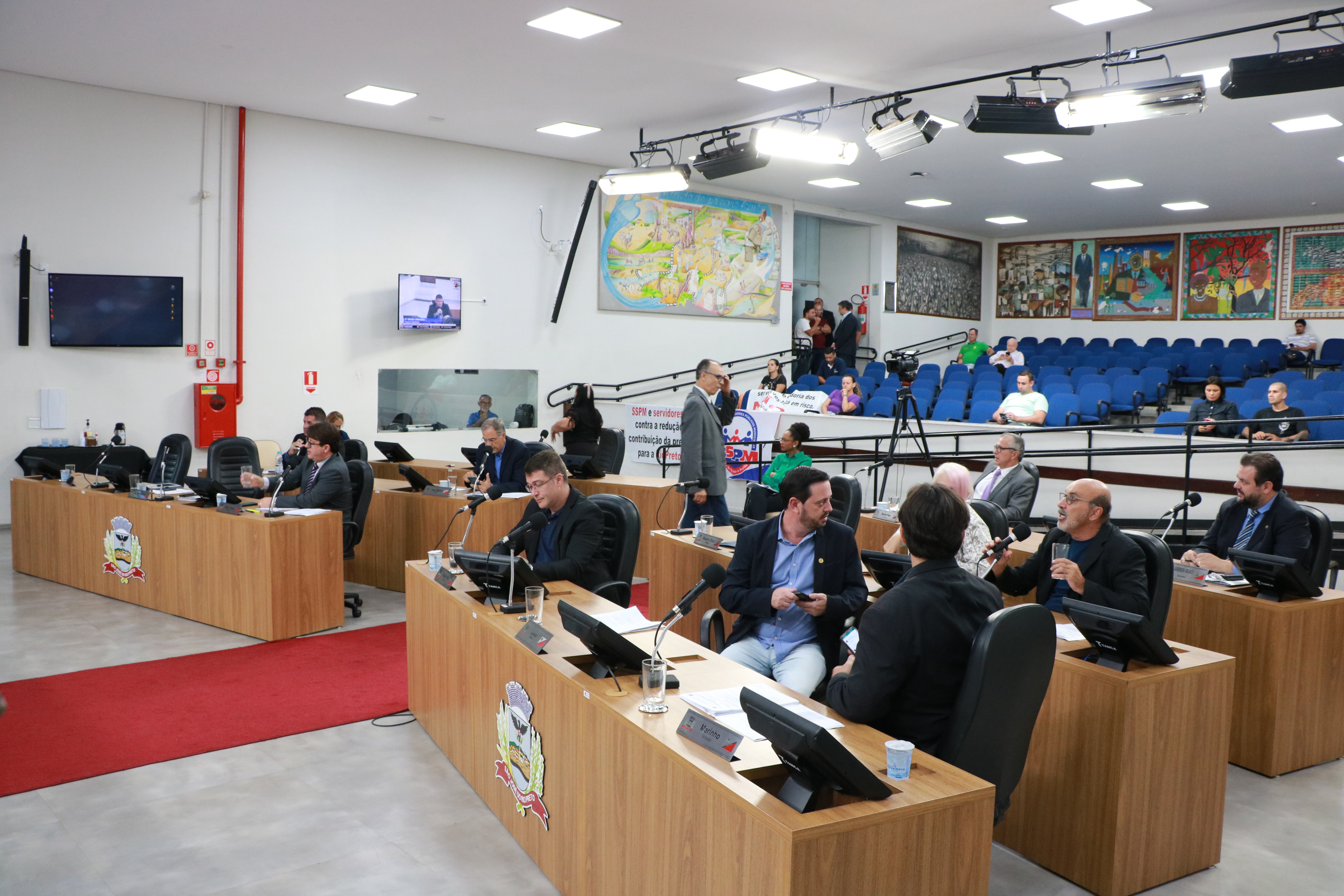 Vereadores analisam projetos de PPIs e sistema 5G em urgência
