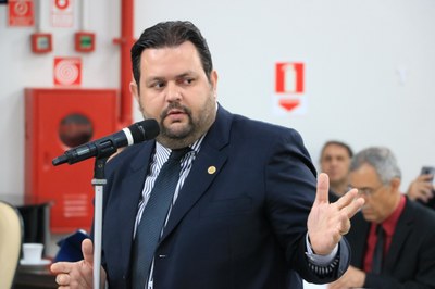 Vereadores analisam prorrogação do PPI e isenção de Área Azul