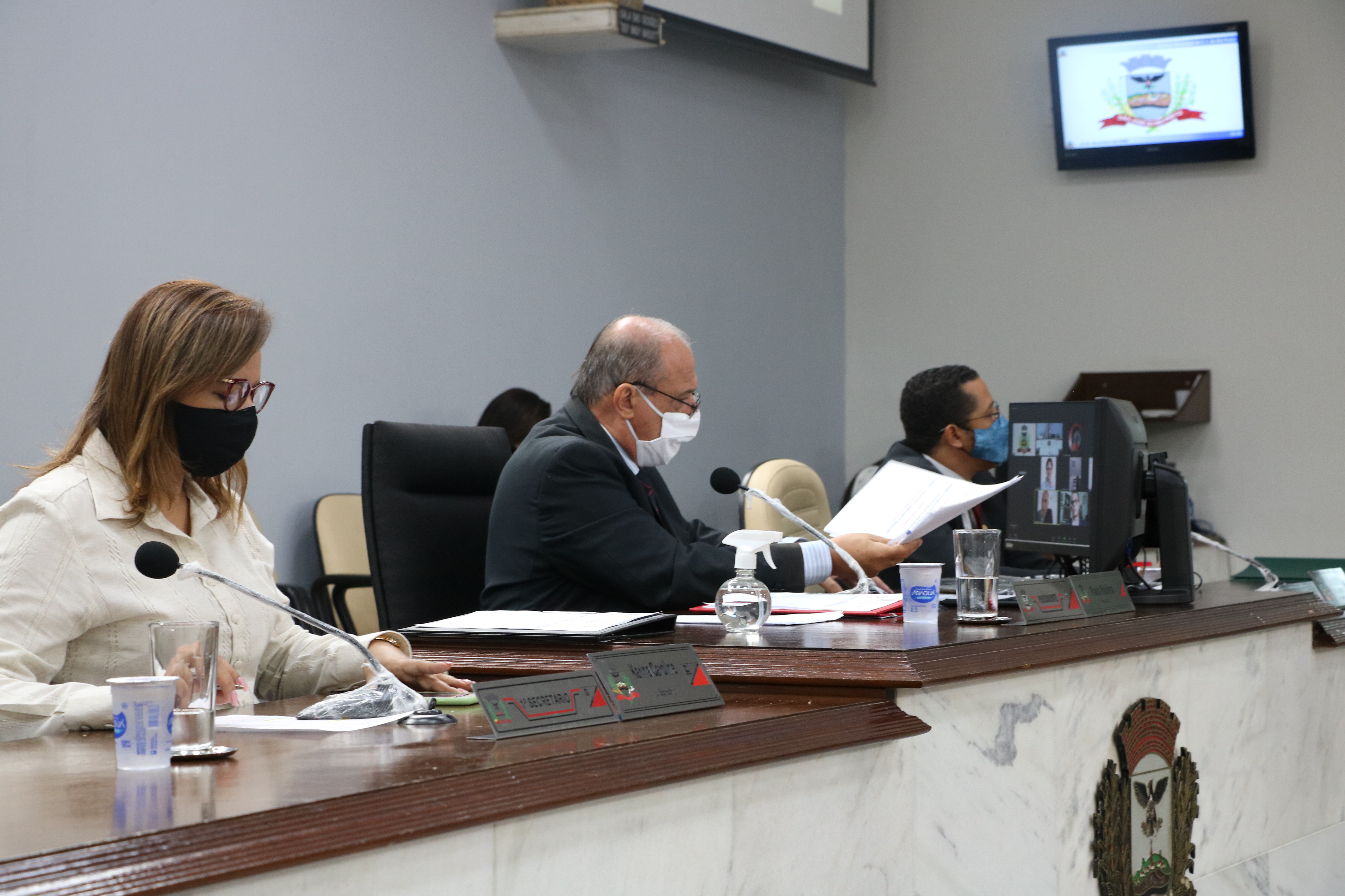 Vereadores aprovam 10 projetos nas primeiras sessões extraordinárias do ano