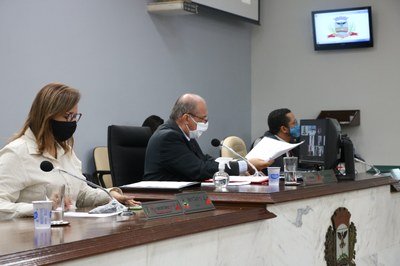 Vereadores aprovam 10 projetos nas primeiras sessões extraordinárias do ano